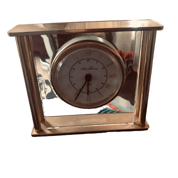 VTG Seth Thomas Desk Table Clock Brass Gold Roman Numerals Working 6X5.5” - Picture 1 of 4